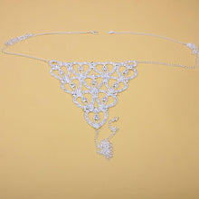 Carregar imagem no visualizador da galeria, Conjunto de lingerie de strass sexy com corrente e corpo joias com coração para mulheres moda íntima de biquíni joias sutiã de cristal tanga
